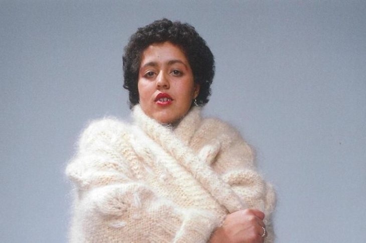 Poly styrene